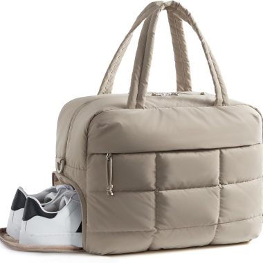Small Gym Bag for Women, 23L Carry on Travel Duffle Bag, Water-resistant Weekender with Shoe Compartment, Camel